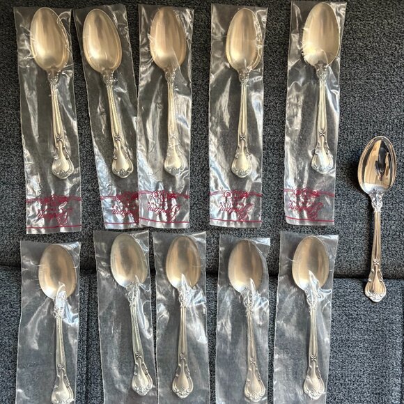 Gorham Sterling Silver Chantilly Tea Spoons (1)New & Sealed - Picture 1 of 4